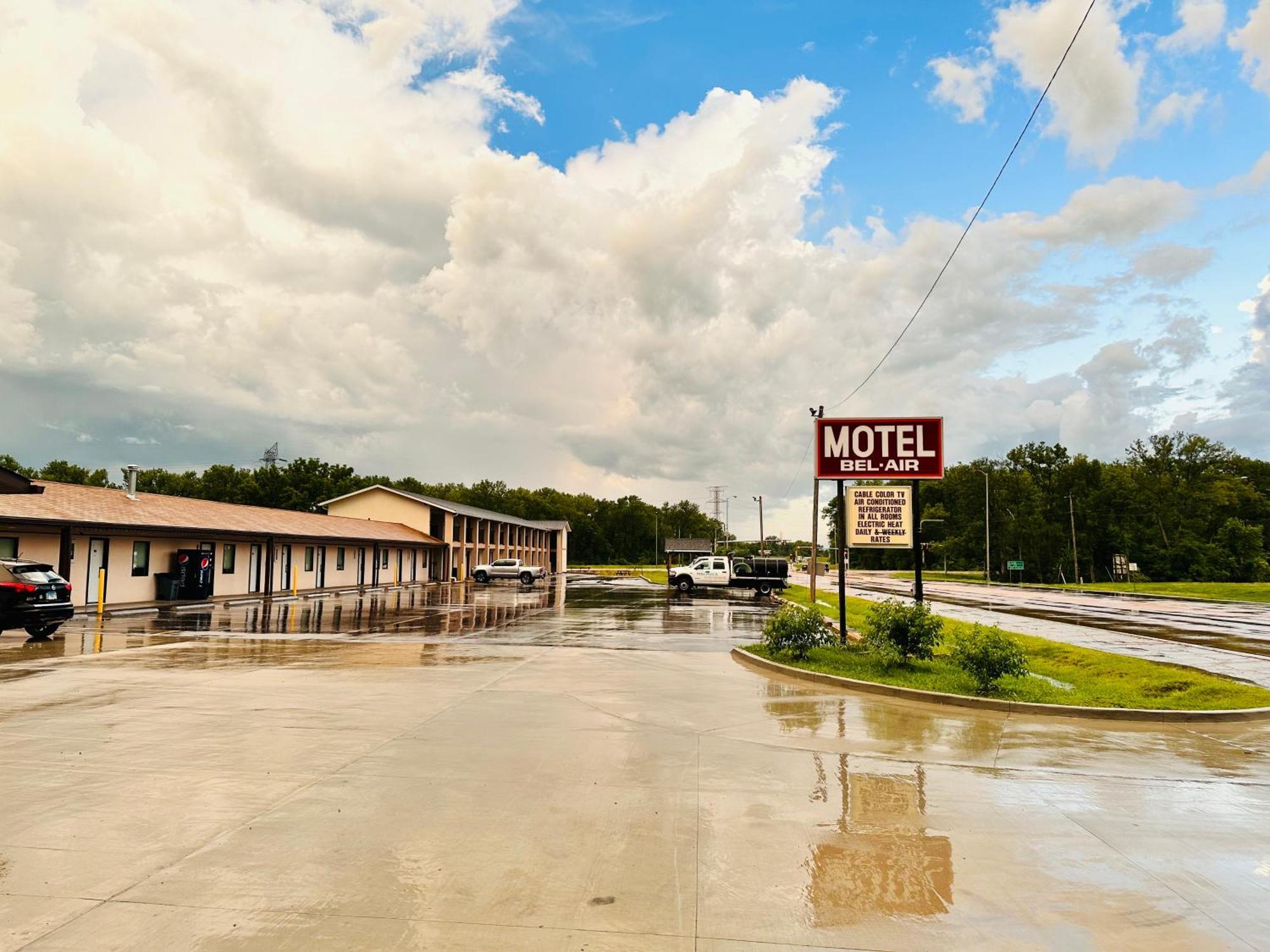 Bel Air Motel Wood River Luaran gambar